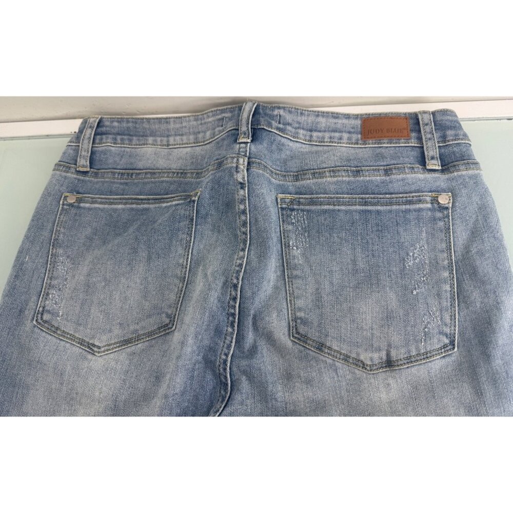 Judy Blue Women's Skinny Fit Jeans Sz 32X29 Stretch Light Wash Distressed Denim - Picture 3 of 11